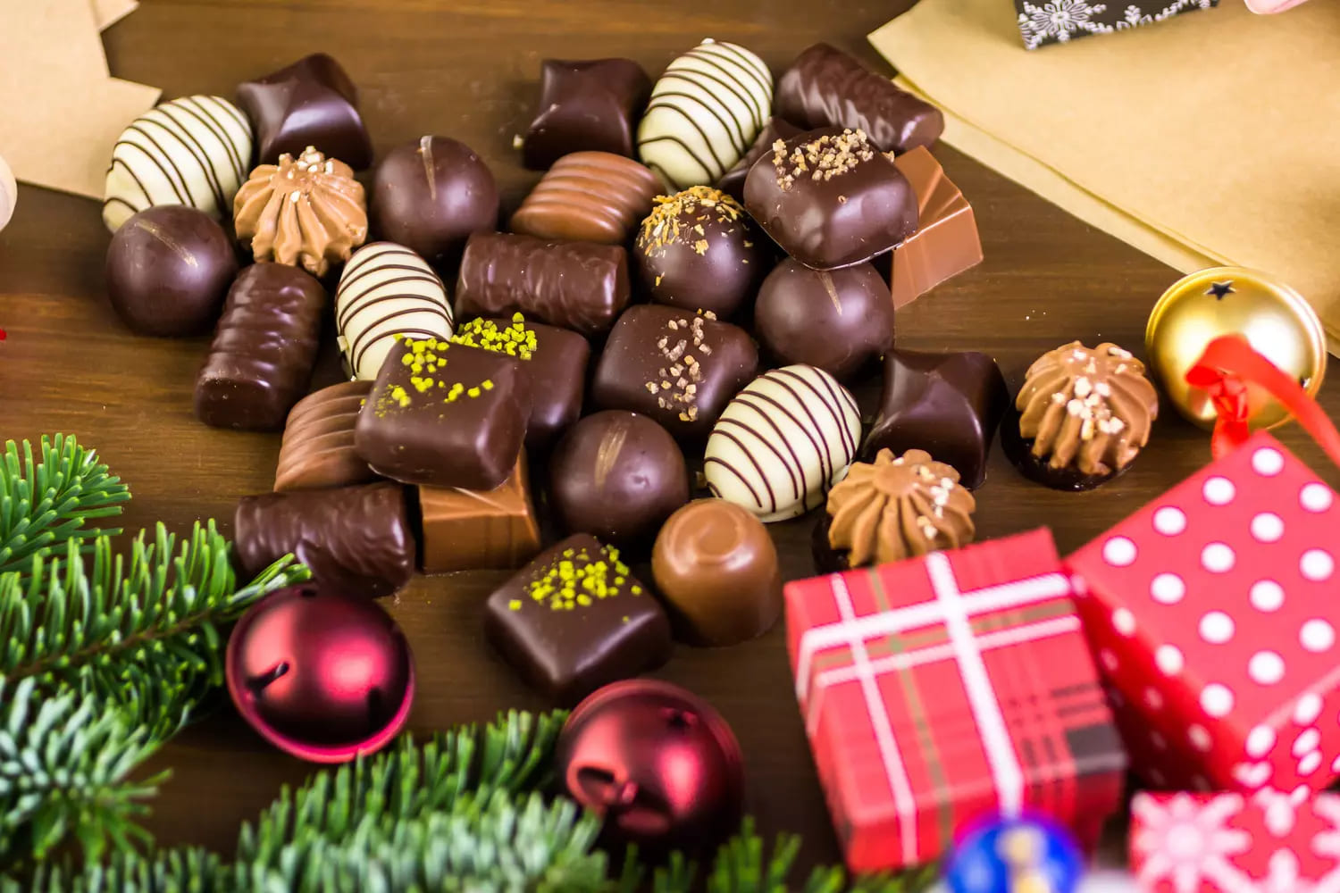 Pourquoi le prix des chocolats de Noël ne fait-il qu'augmenter d'année en  année ? - Edition du soir Ouest-France - 30/11/2023